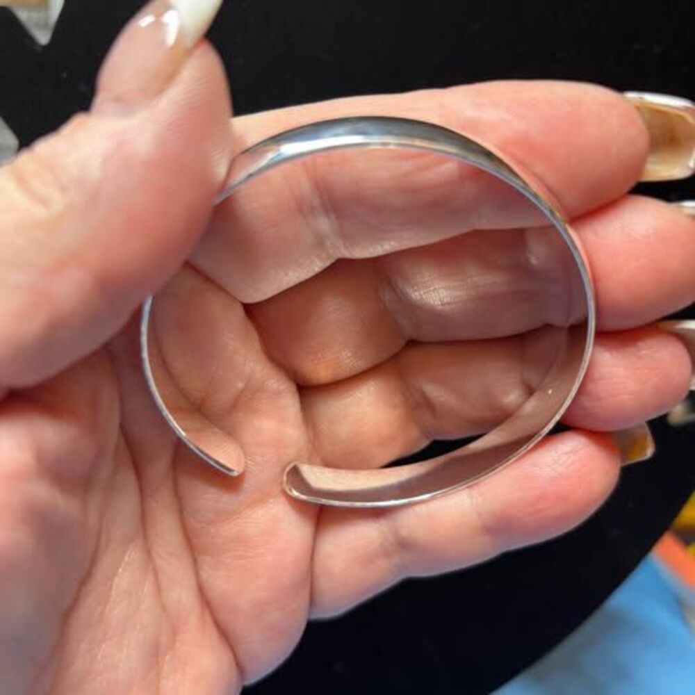 🎁🎁Free Shipping -Classic Silver High Polish Smooth Open Cuff Bangle Bracelet